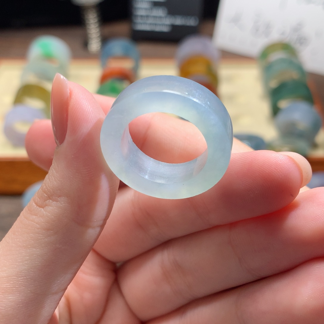 定制翡翠未镶嵌baby蓝 15-18