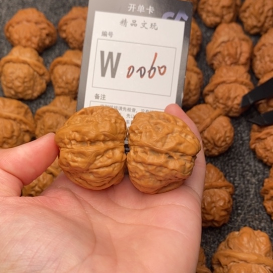 吊坠桃核我是第一百38