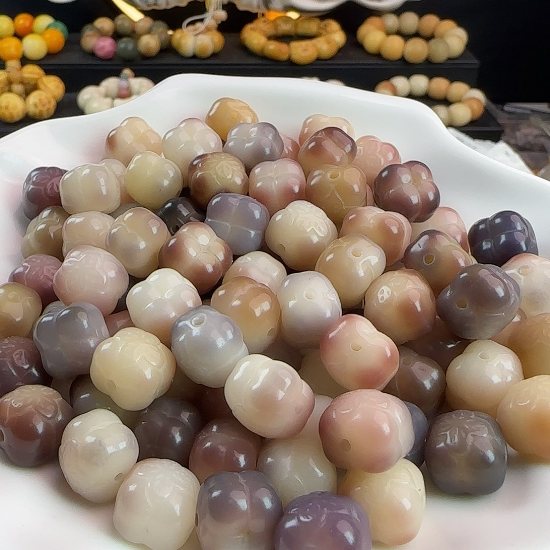 菩提根/象牙果吊坠卡13多肉葡萄柿柿如意100颗批发