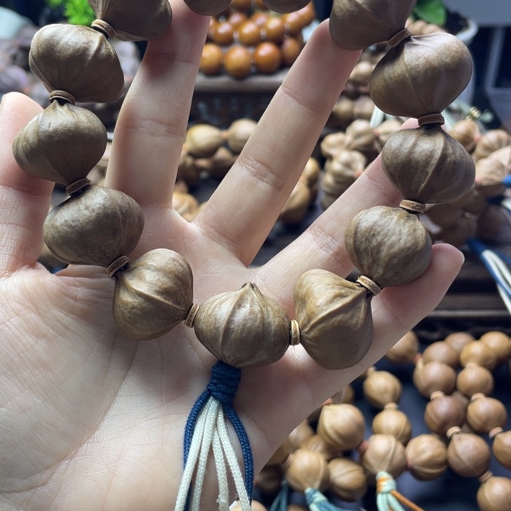 ****玩手串/手链橄榄核广东铁四花25*22