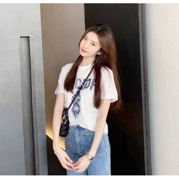 妃鱼/迪奥/棉/T恤/95新/马零二一三