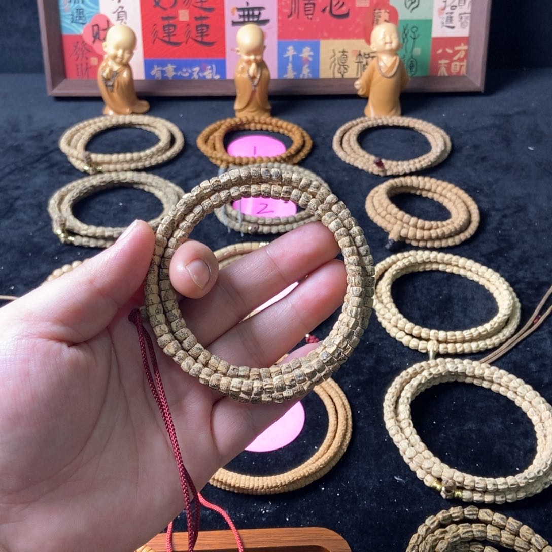 柏香籽/百香籽吊坠