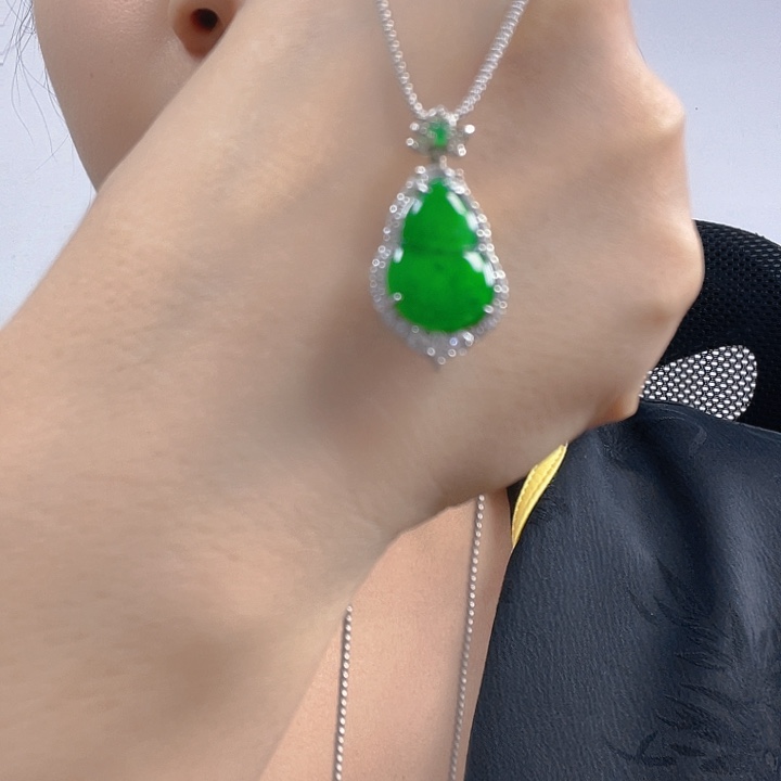 翡翠银S925镶嵌吊坠(不含链)