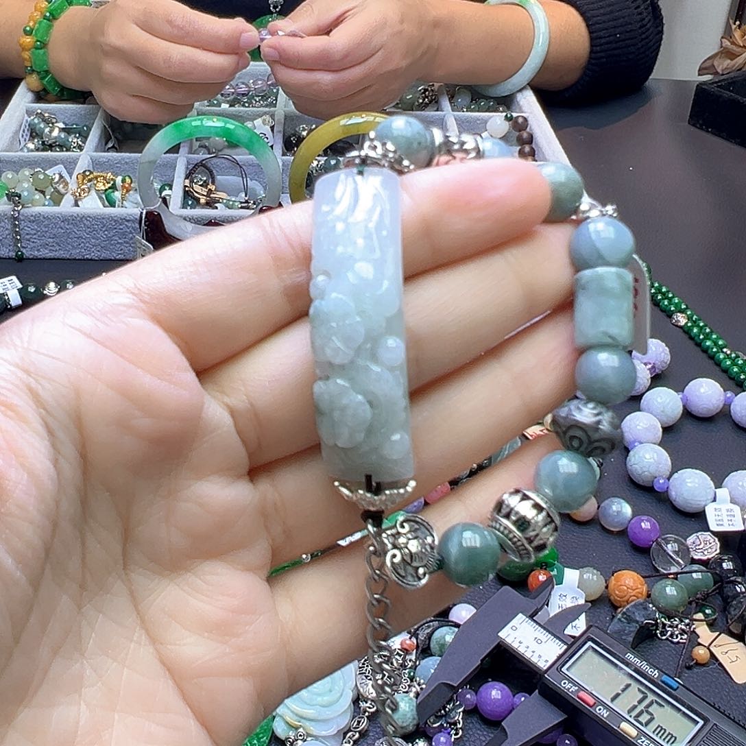 翡翠未镶嵌手链99