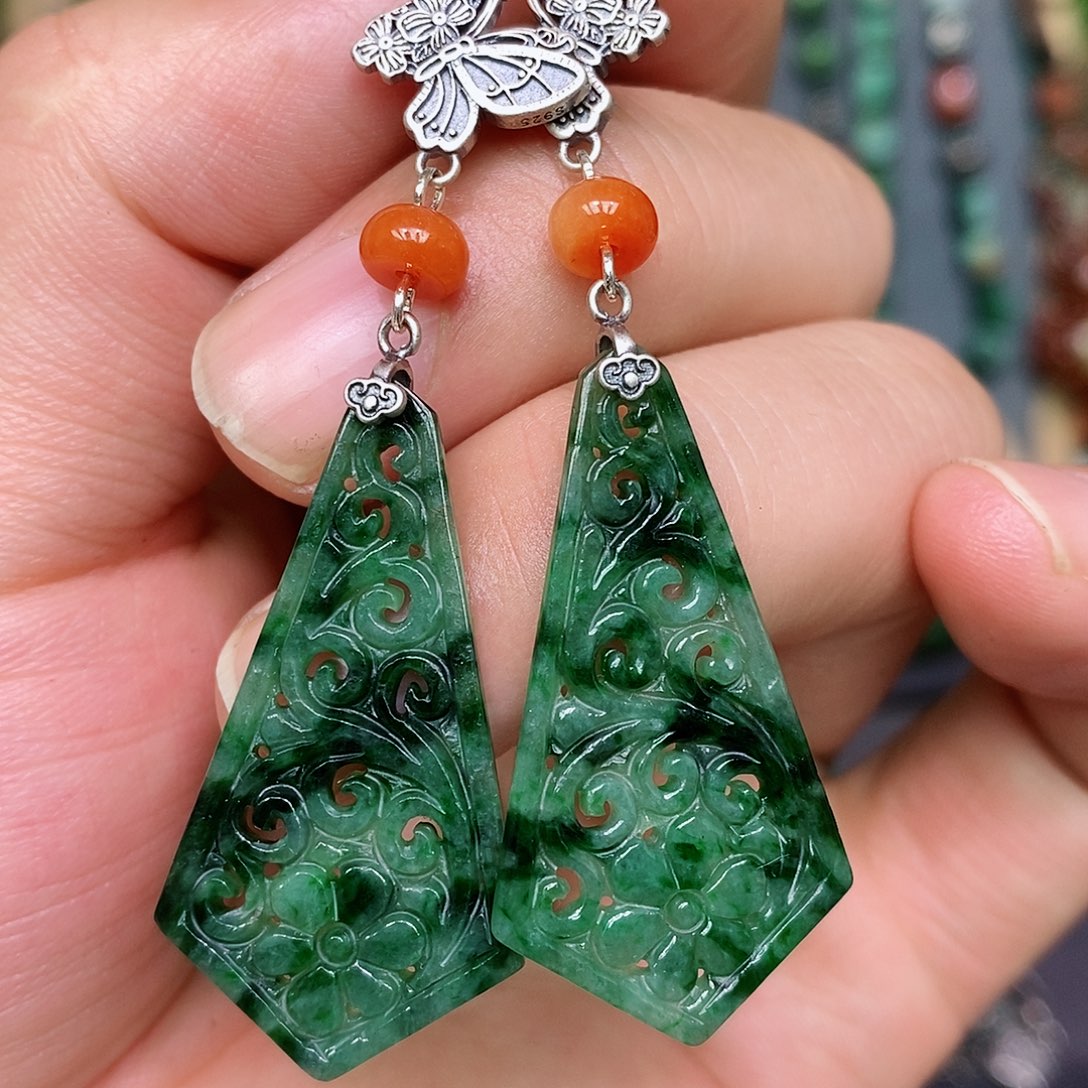 翡翠耳饰银S925镶嵌漂亮美眉