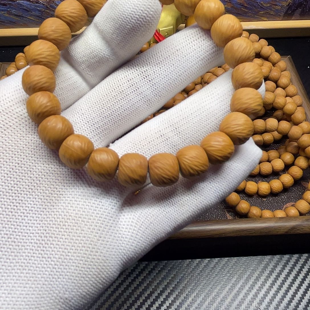 平***玩手串猴头核桃猴头云锦 1.1 战斗瑕