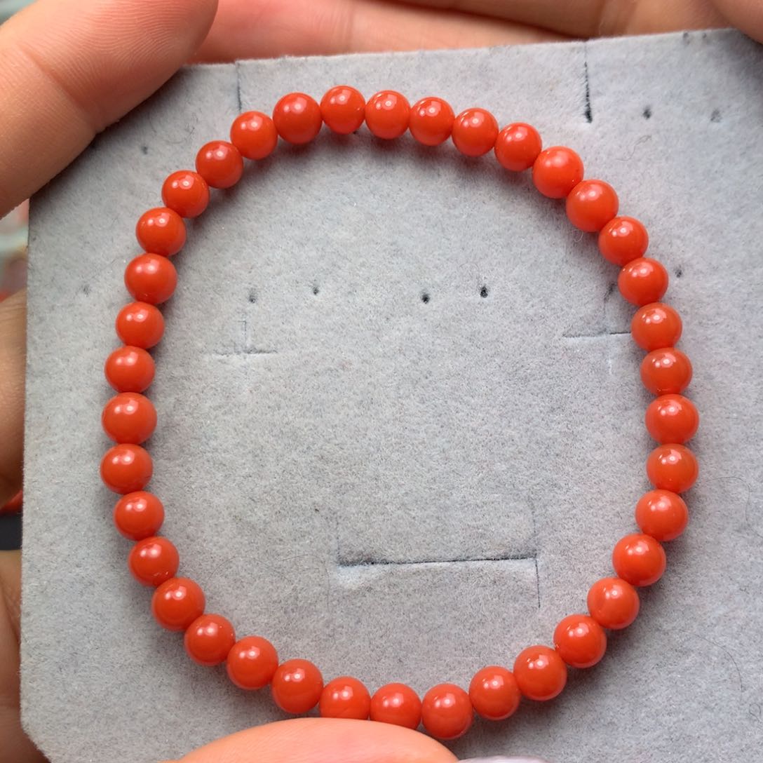 南红玛瑙手串未镶嵌
