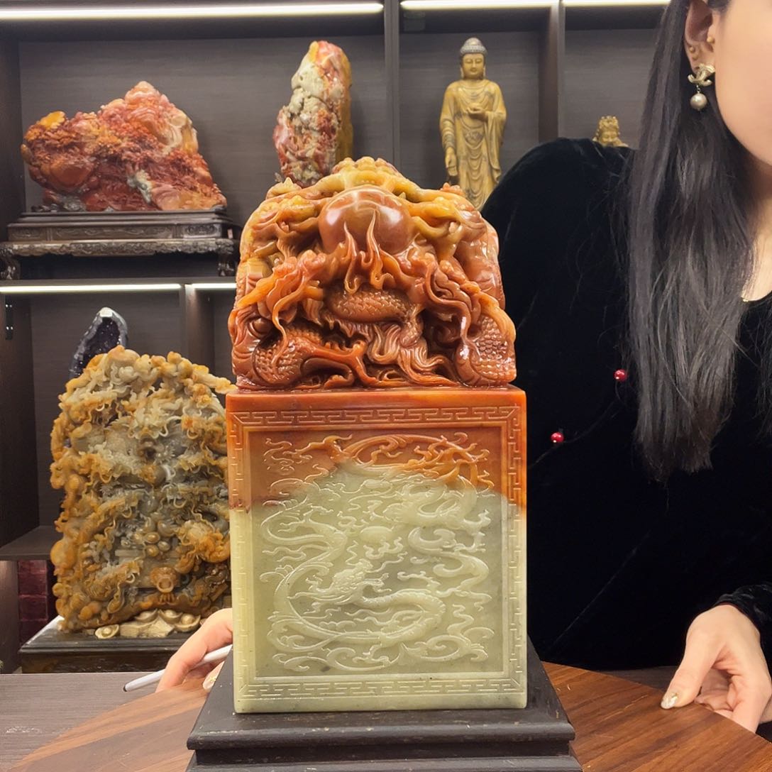 寿山石开**品。。。。。。。。。。。。。。。。