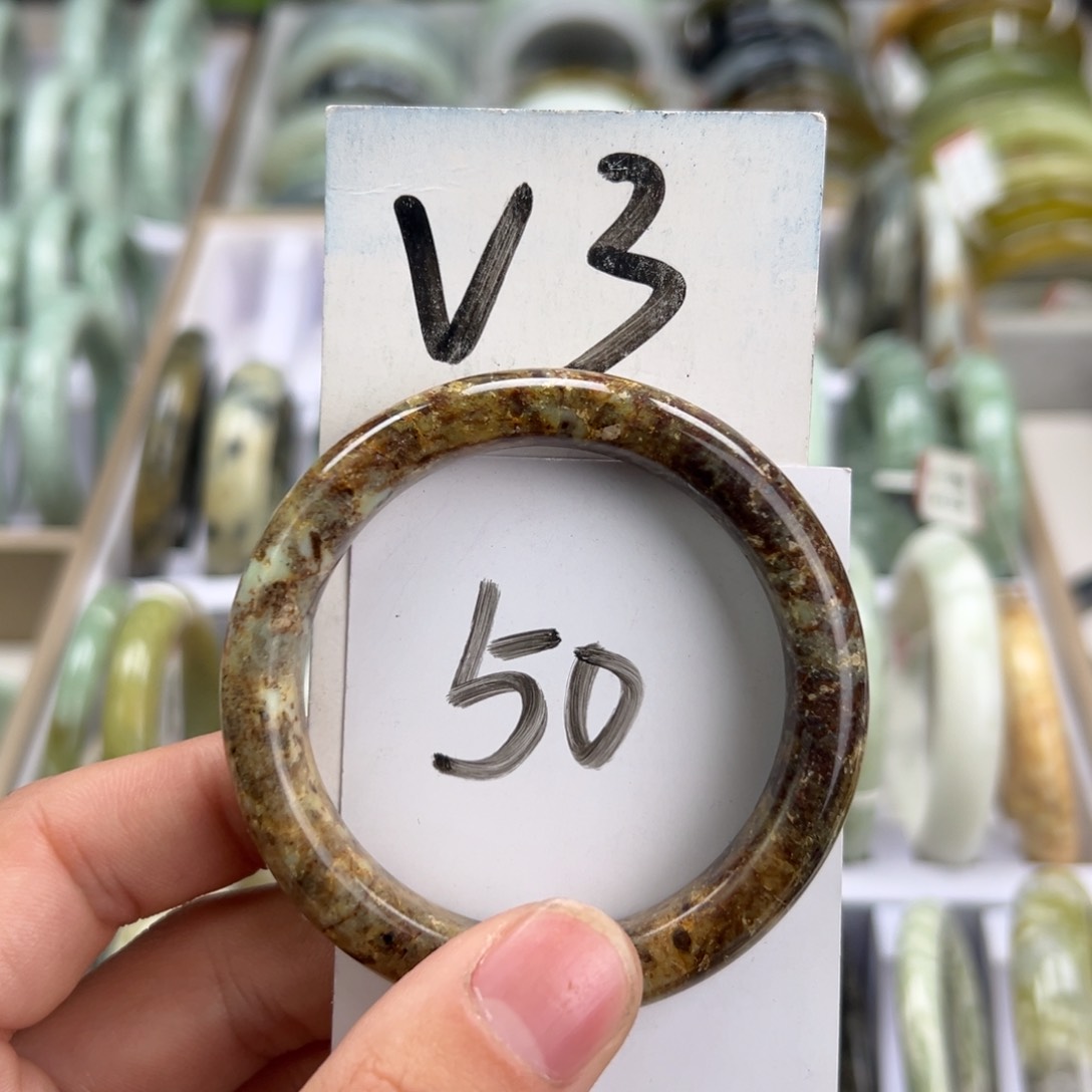 岫玉手镯未镶嵌天然岫玉微瑕