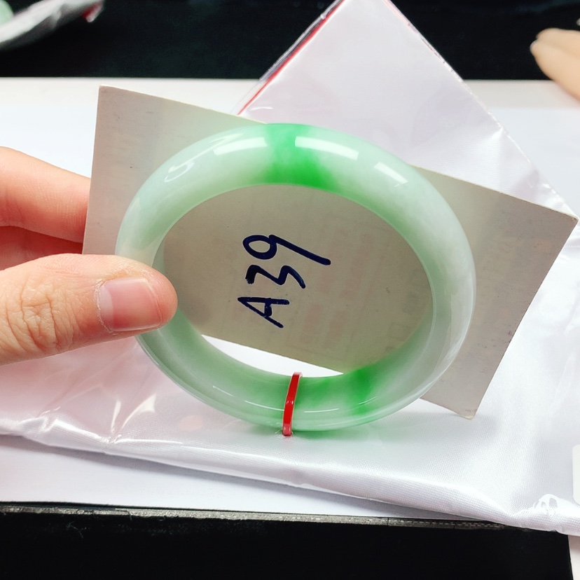 【闪购商品】翡翠手镯未镶嵌天然缅甸a货手镯55