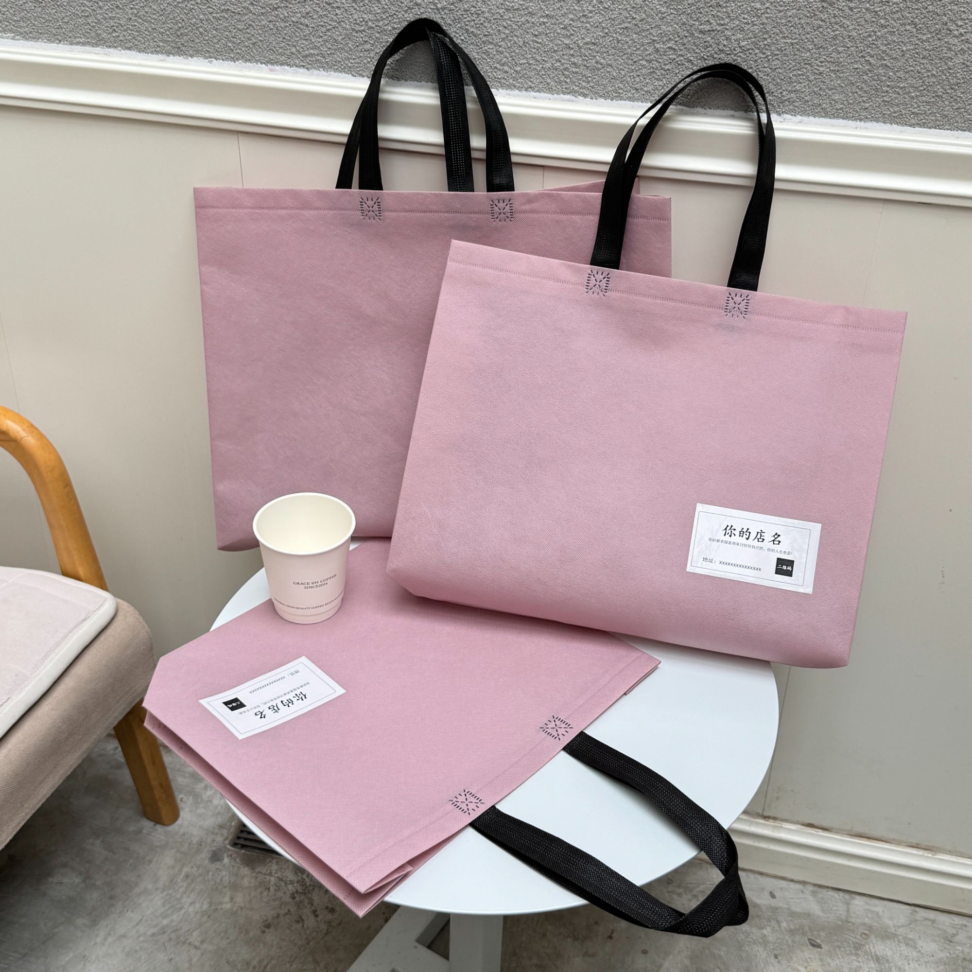 高级感无纺布袋子服装店大容量手提袋大号购物袋礼品袋包装袋定制