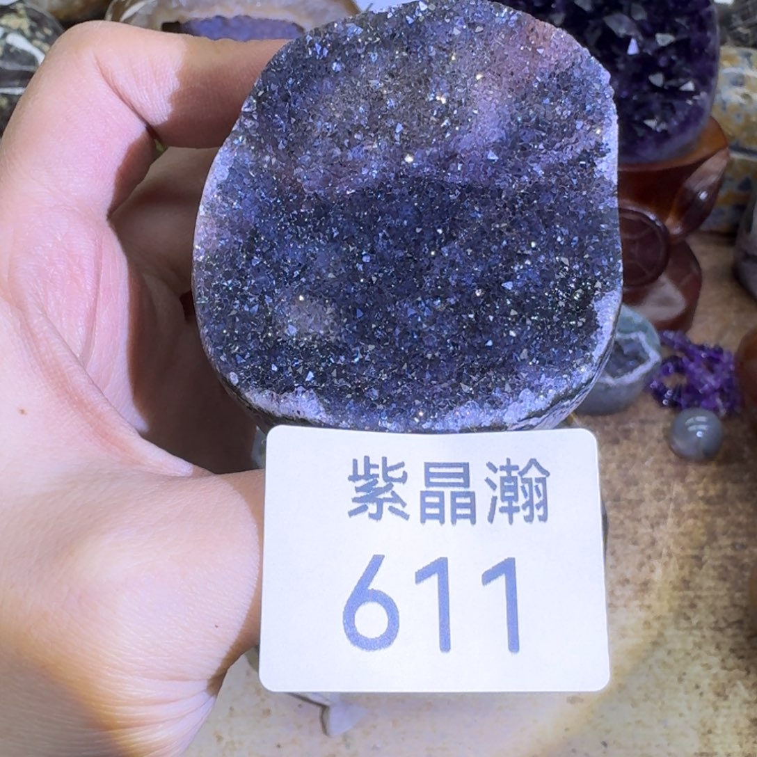 未镶嵌水晶大型摆件（非配饰）