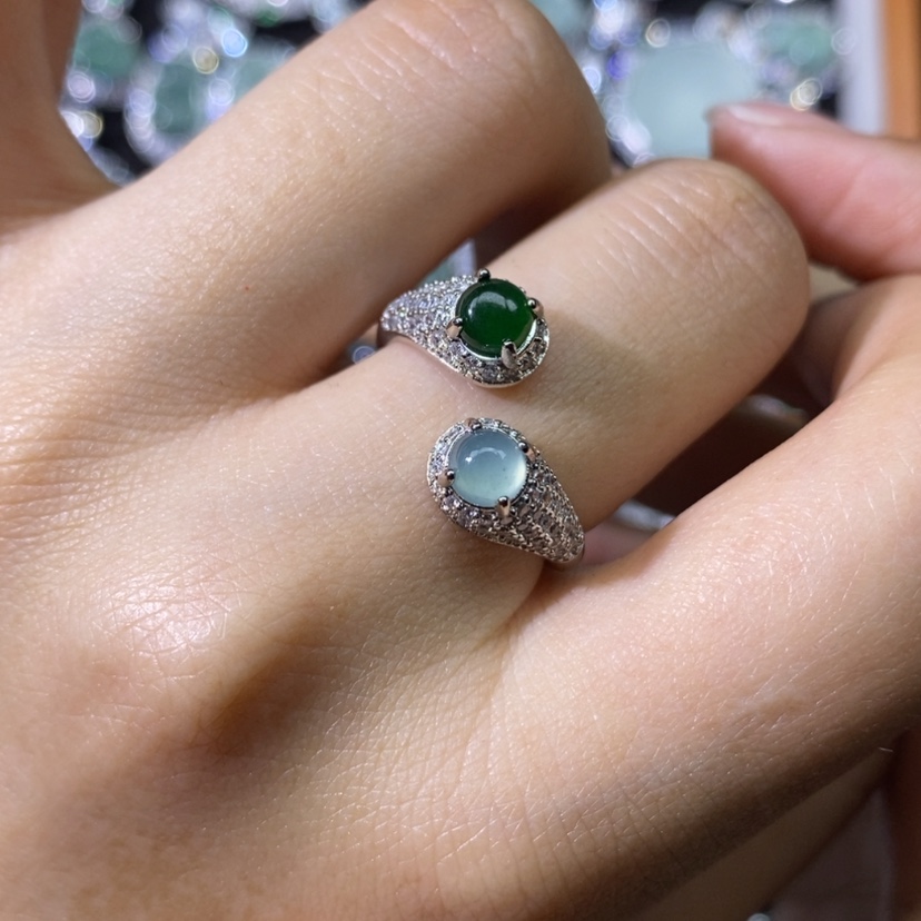 【闪购商品】翡翠颈饰未镶嵌天然