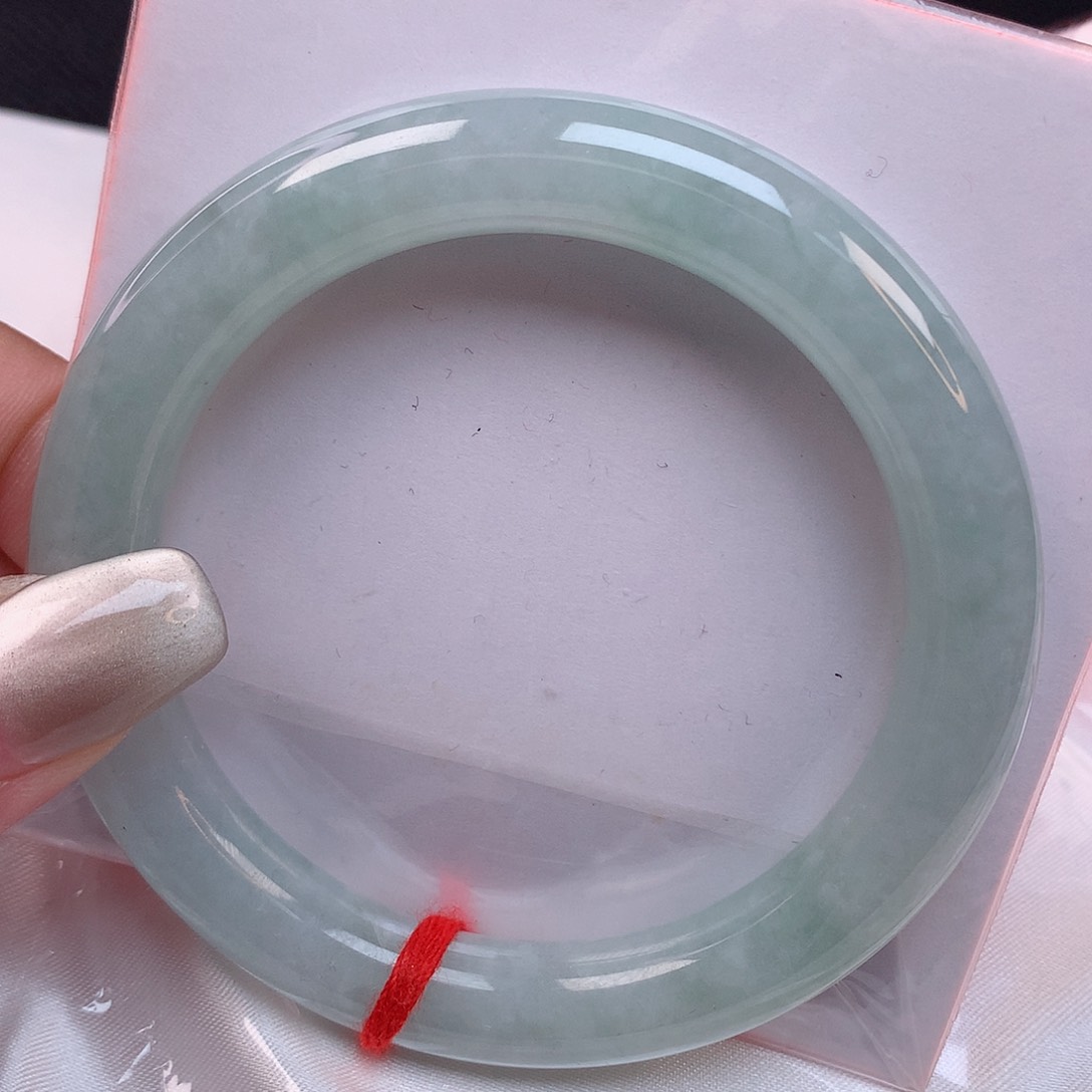 翡翠手镯未镶嵌56 翡翠手镯