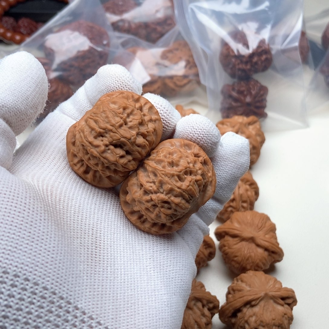 文玩核桃把件清***轴核王