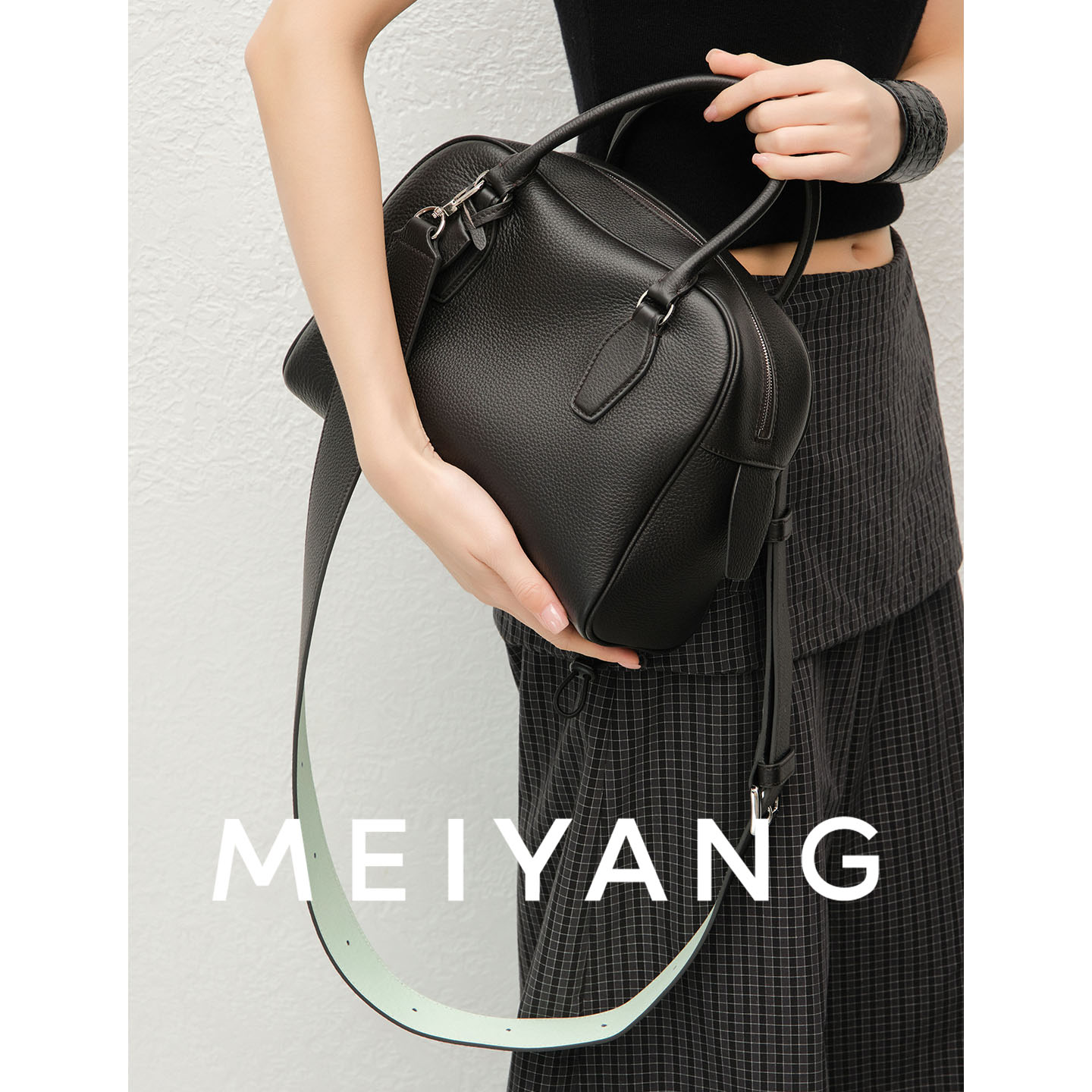 美洋MEIYANG 小肉包【商场同款】 牛皮羊皮_真皮可调节斜挎