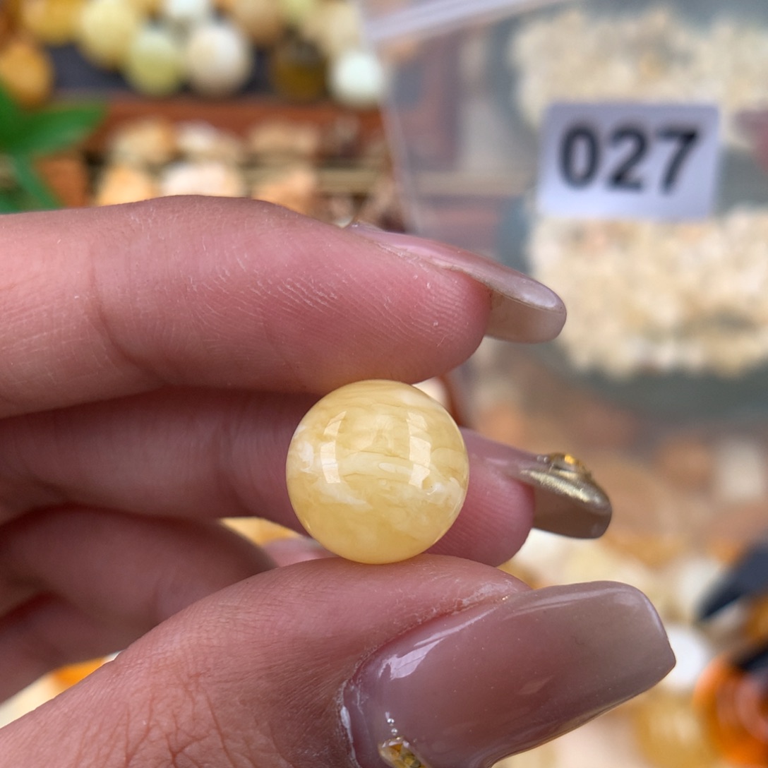 琥珀珠宝奇石未镶嵌12.1