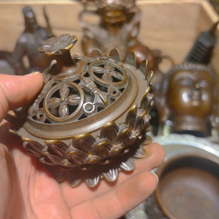 年前发货 铜的。全清了一件不留