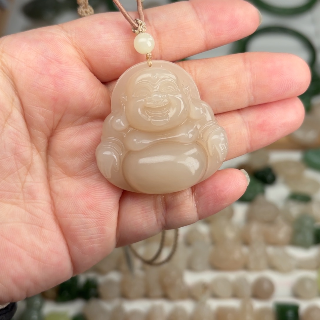 和田玉颈饰未镶嵌40佛公