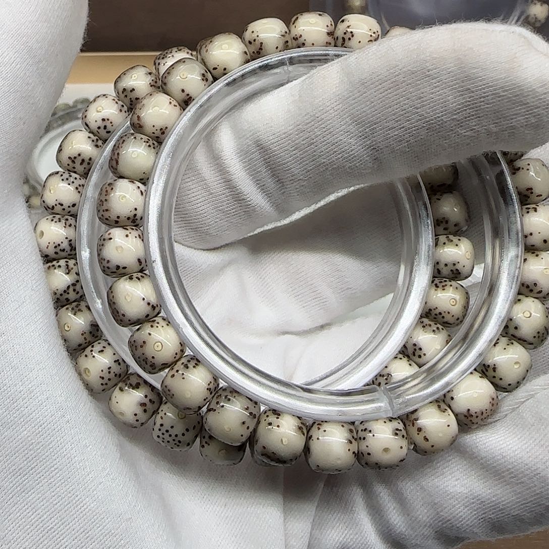 星月菩提吊坠19.9 （2）。