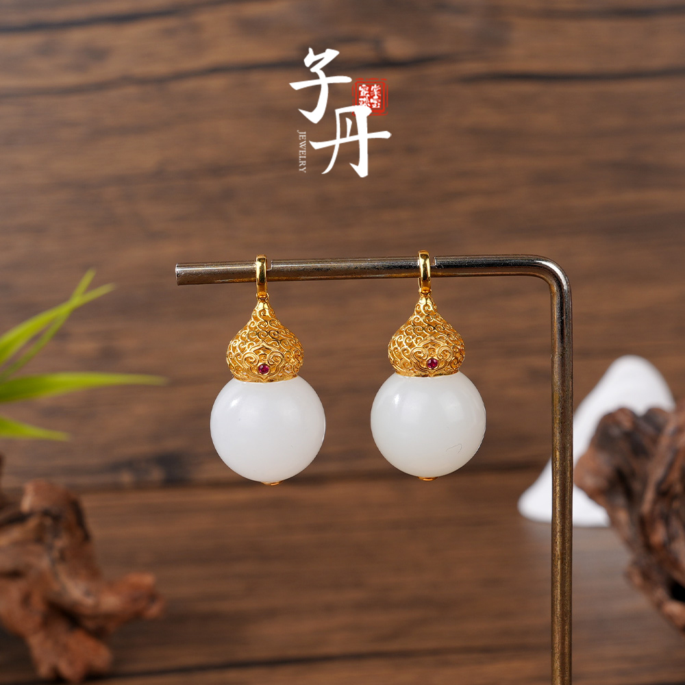 【子丹】18k白玉葫芦吊坠（多样性发/发一个）X1134-1029