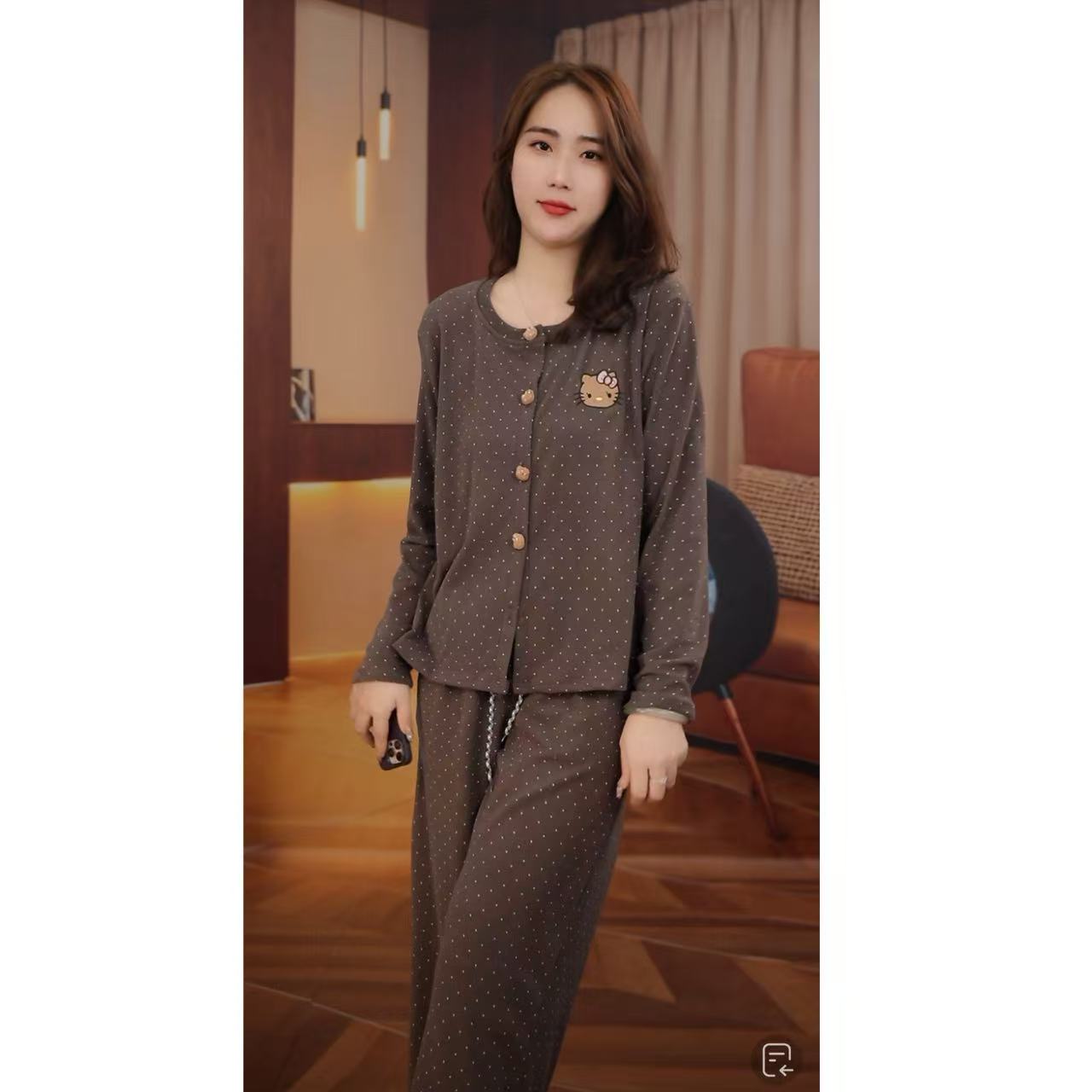 睡衣女冬季新款爆款羽绒蚕丝长袖长裤外穿家居服套装（波点KT猫）