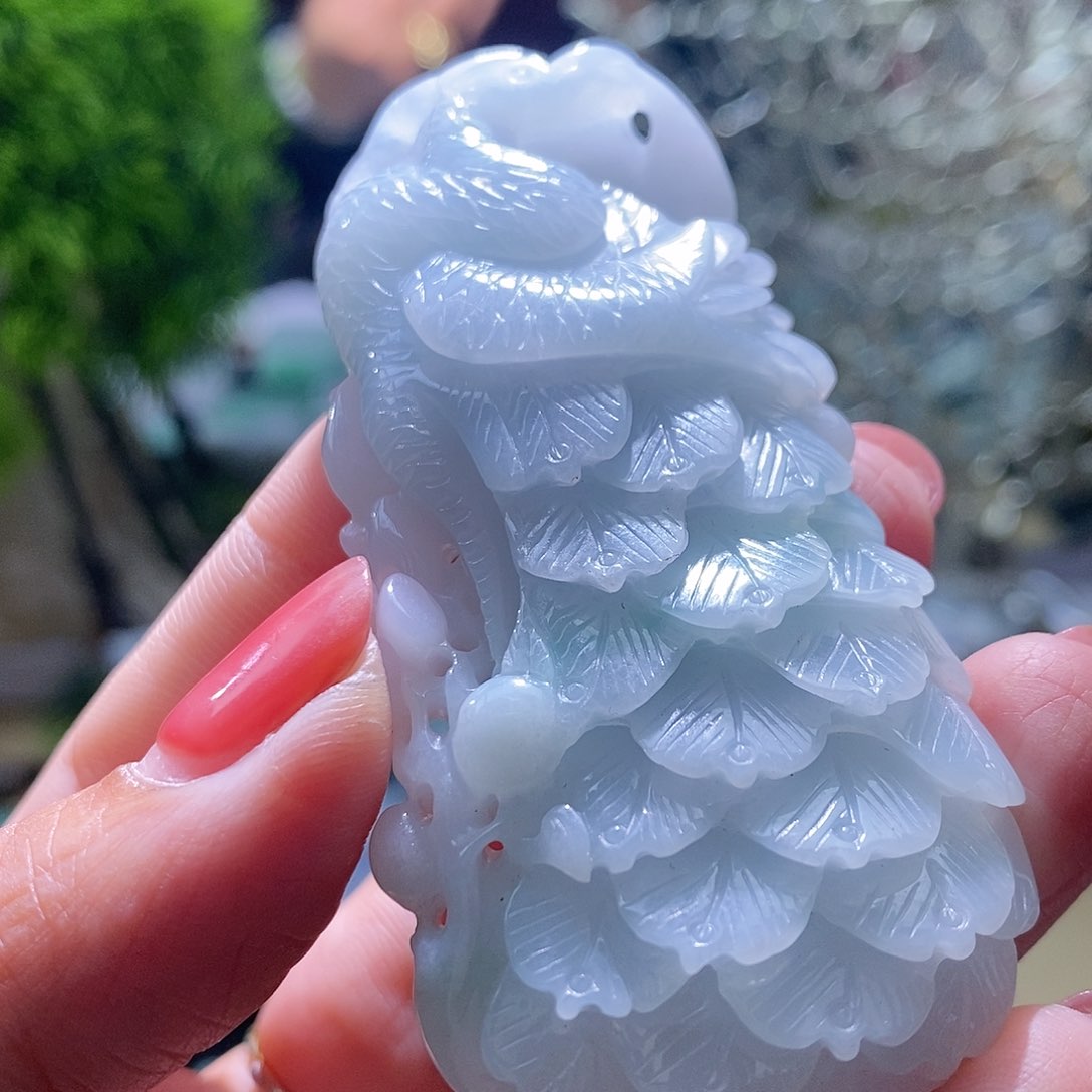 【闪购商品】翡翠未镶嵌颈饰凤凰