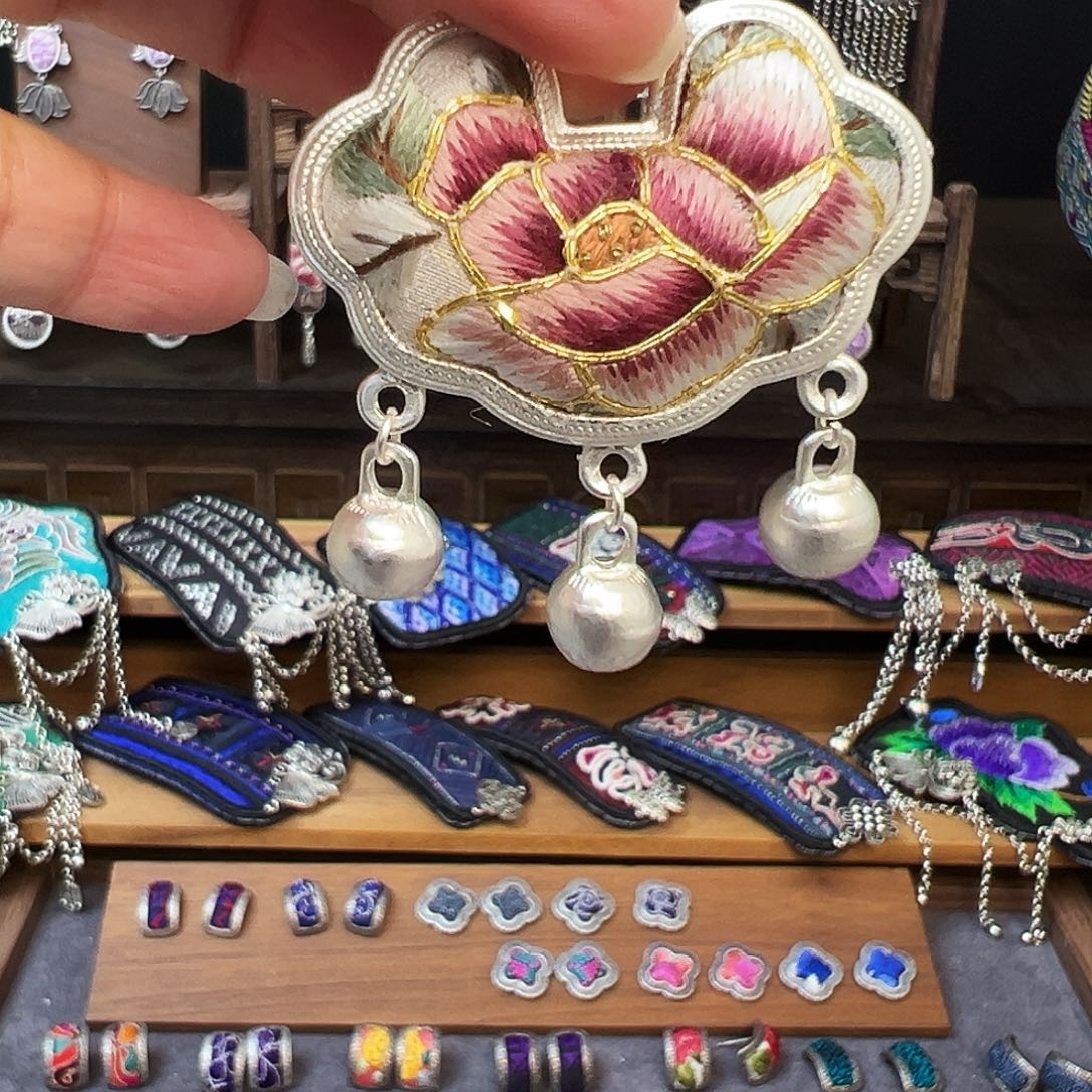 织绣手工刺绣工艺品