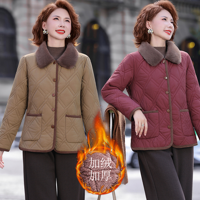 妈妈秋冬季加绒加厚棉衣外套40-50岁高档中老年女装洋气保暖套装