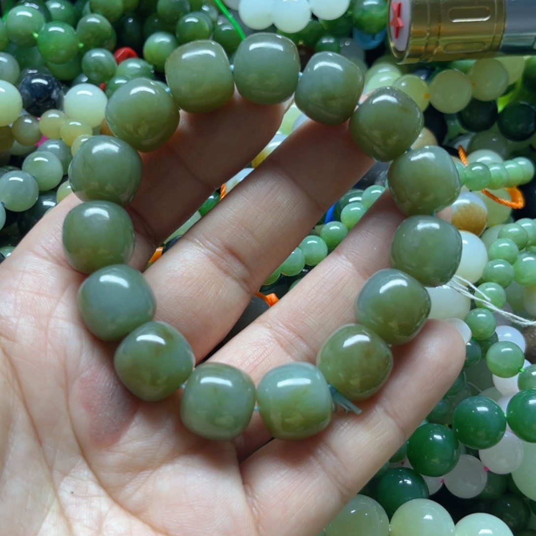 和田玉手链未镶嵌