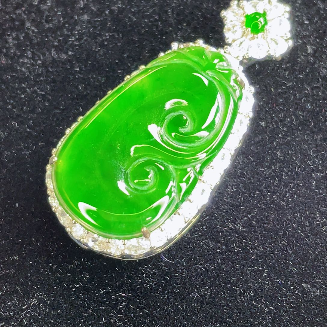 翡翠未镶嵌吊坠(不含链)