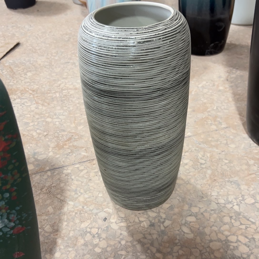 高度33口11无孔瓷器