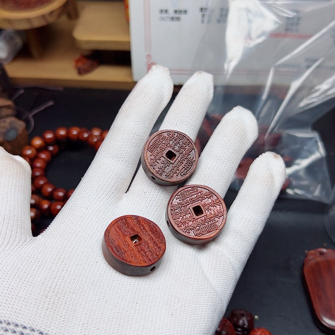 木海南红降山鬼一个