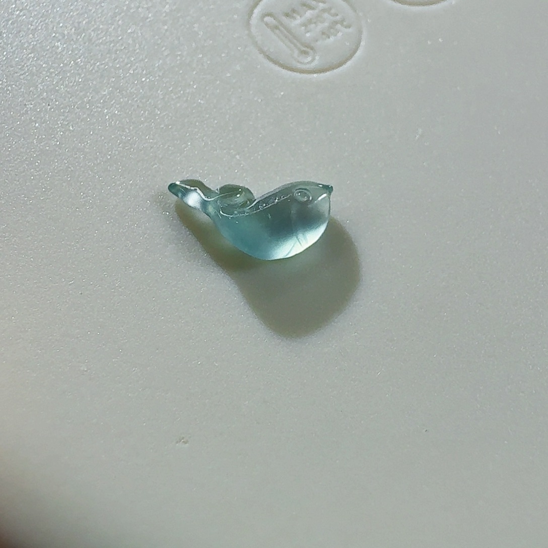 翡翠颈饰未镶嵌小鱼儿