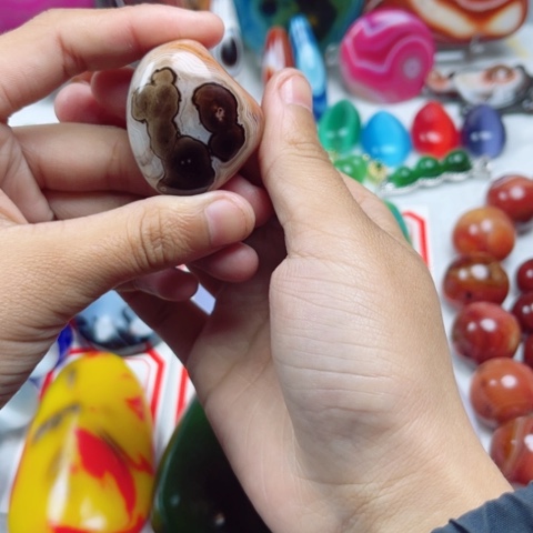 玛瑙/玉髓耳环未镶嵌