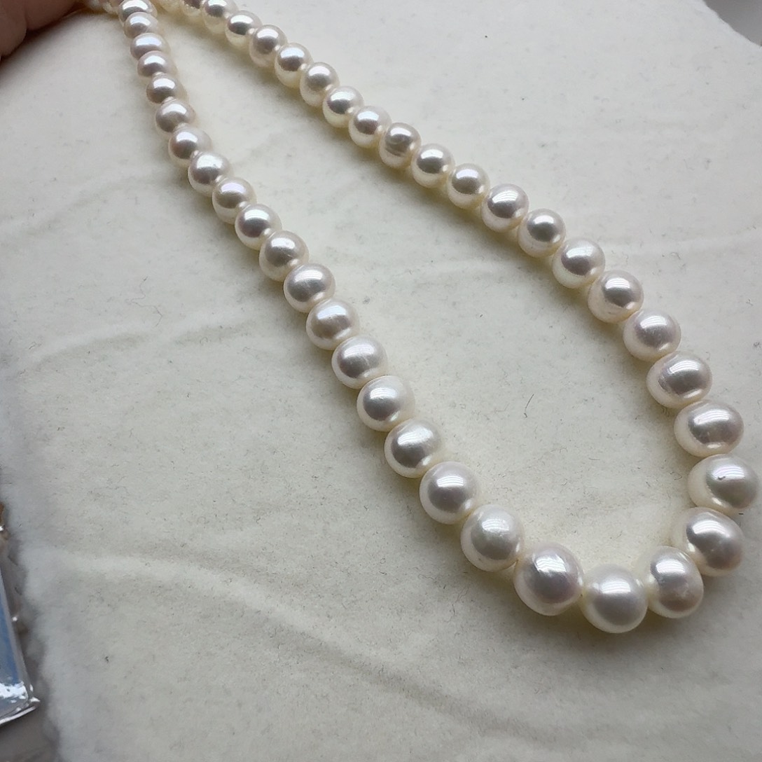 淡水珍珠颈饰银S925镶嵌8-9近正圆微瑕