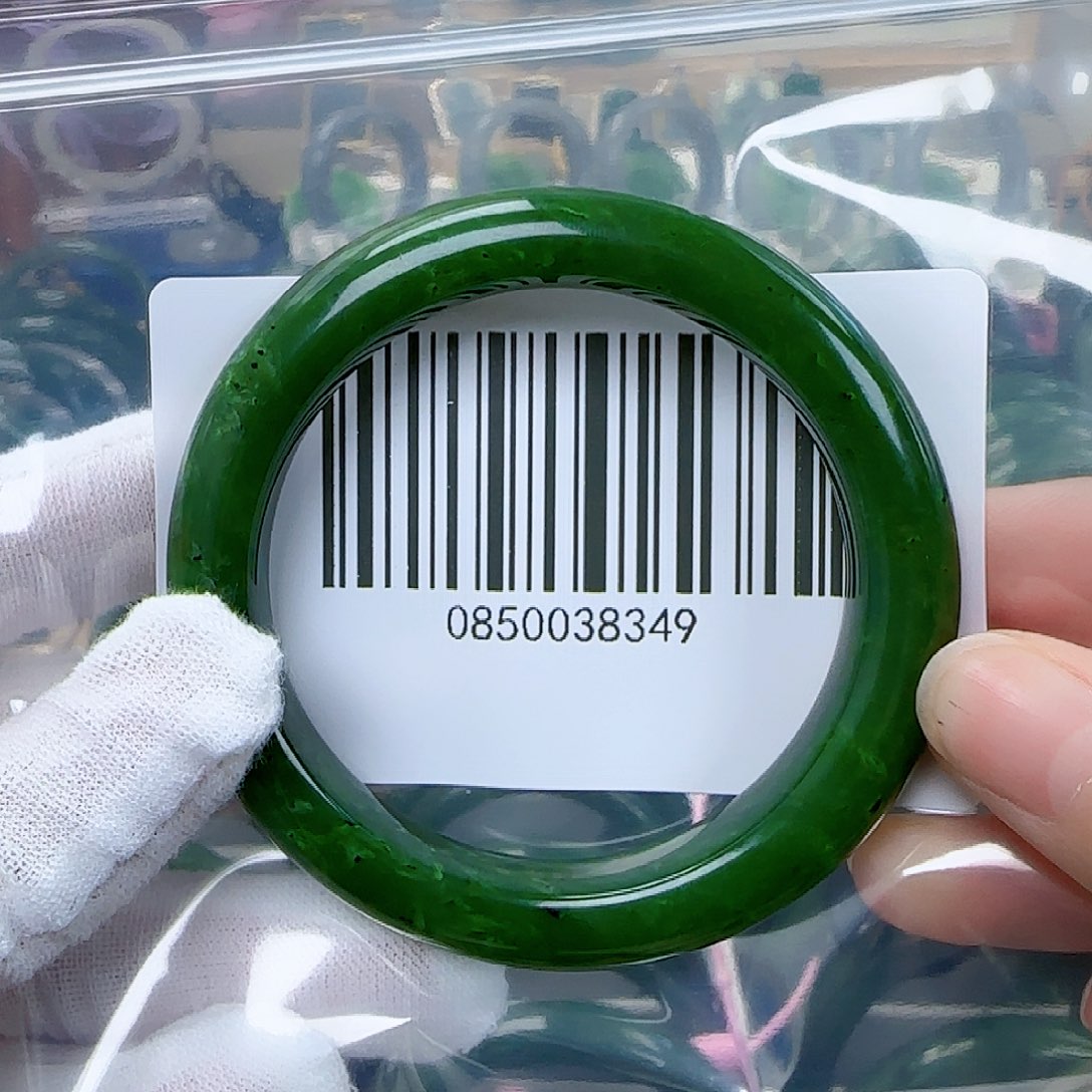 和田玉（碧玉）手镯未镶嵌包容54