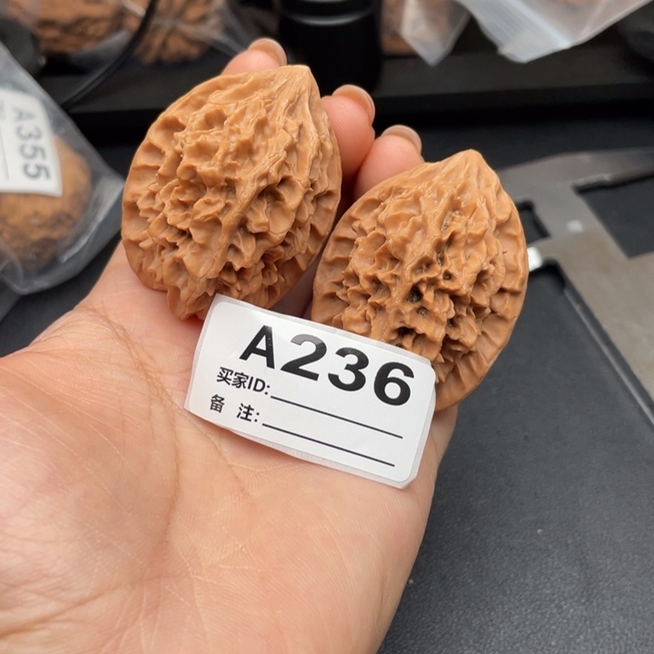 文玩核桃吊坠核桃