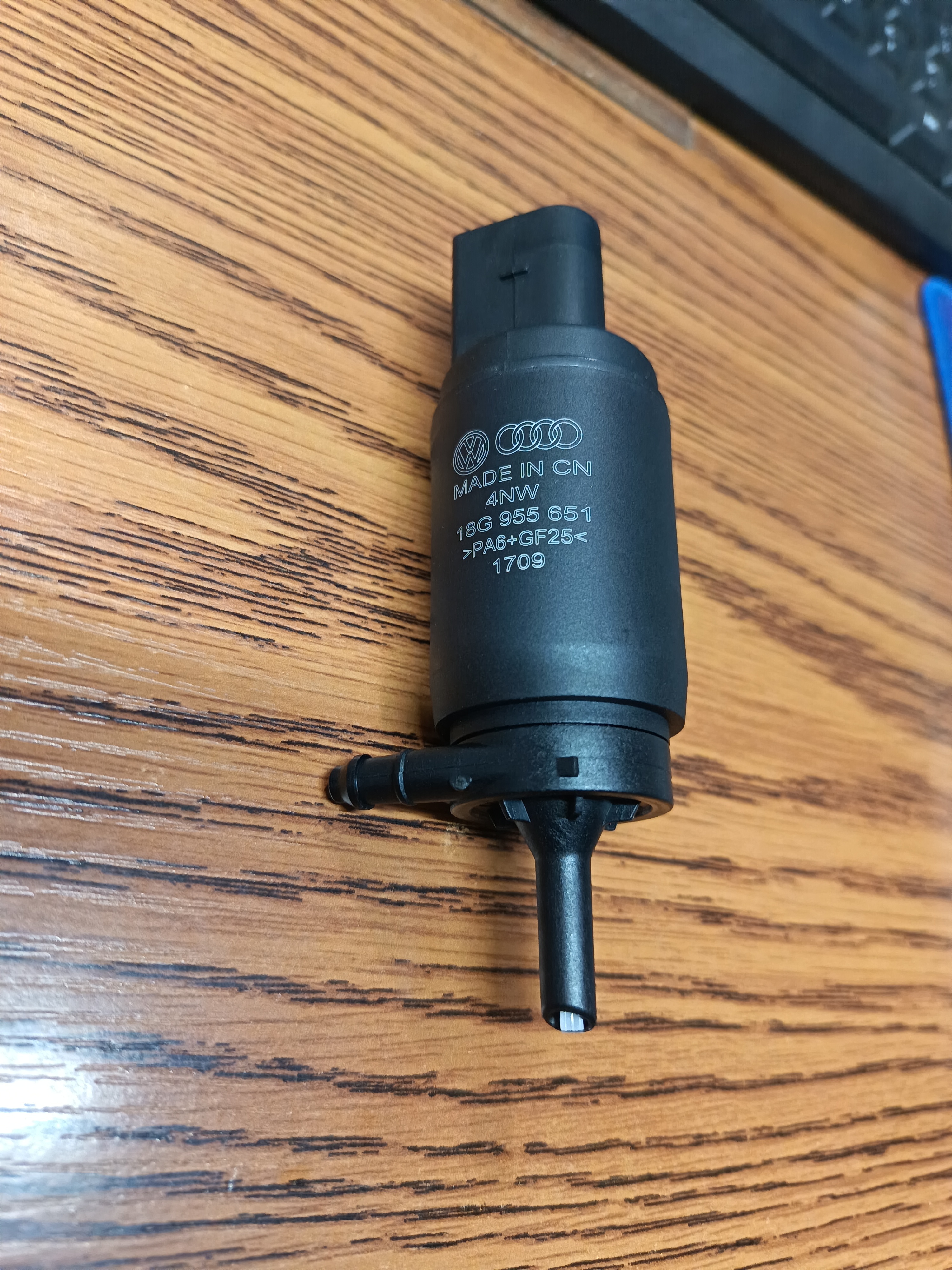 喷水电机 雨刮前风挡喷水电机 马达 速腾迈腾开迪高六途安途观