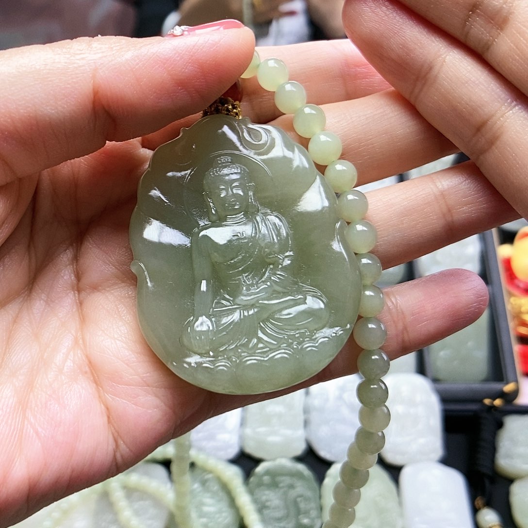 和田玉未镶嵌颈饰嘉****9