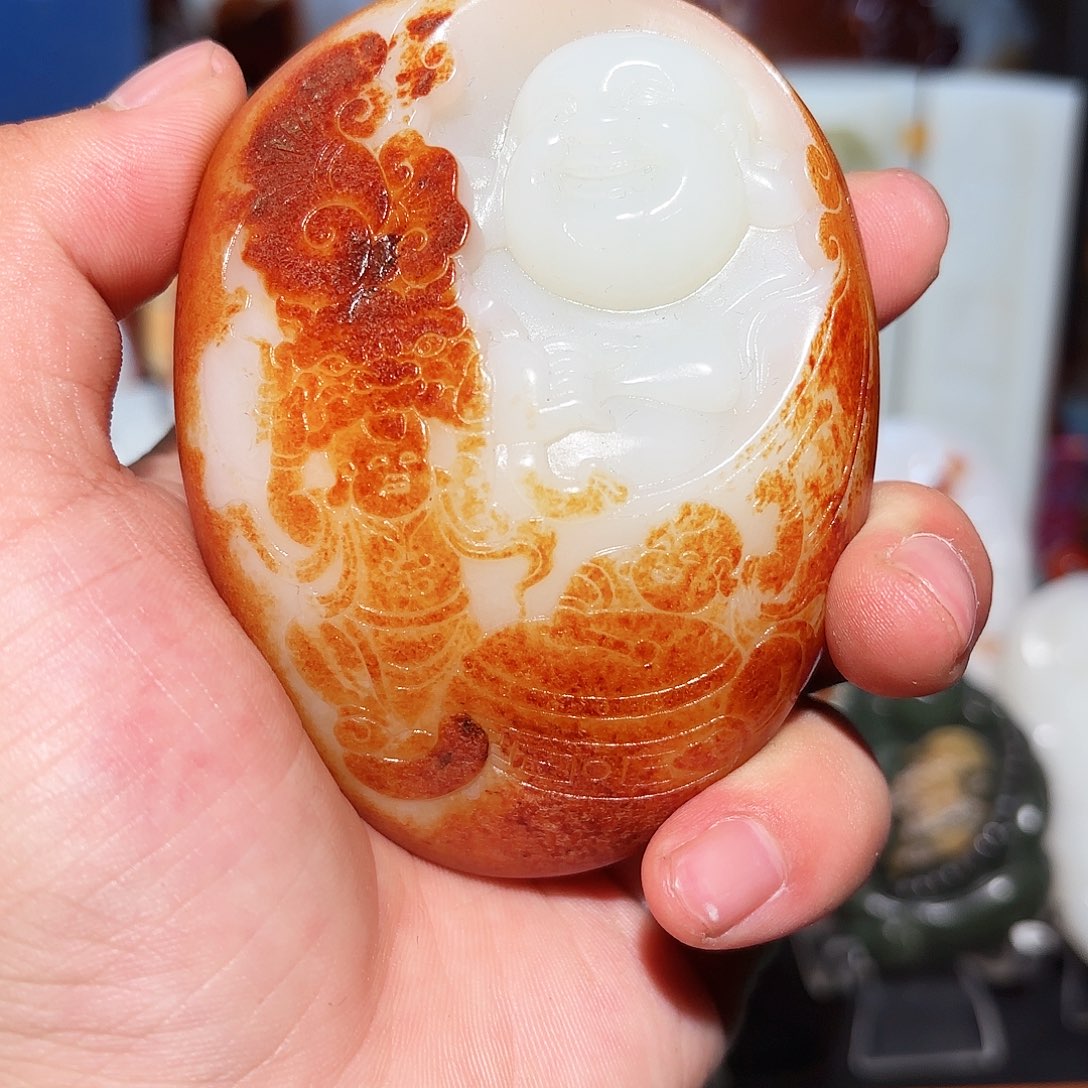 和田玉未镶嵌把件