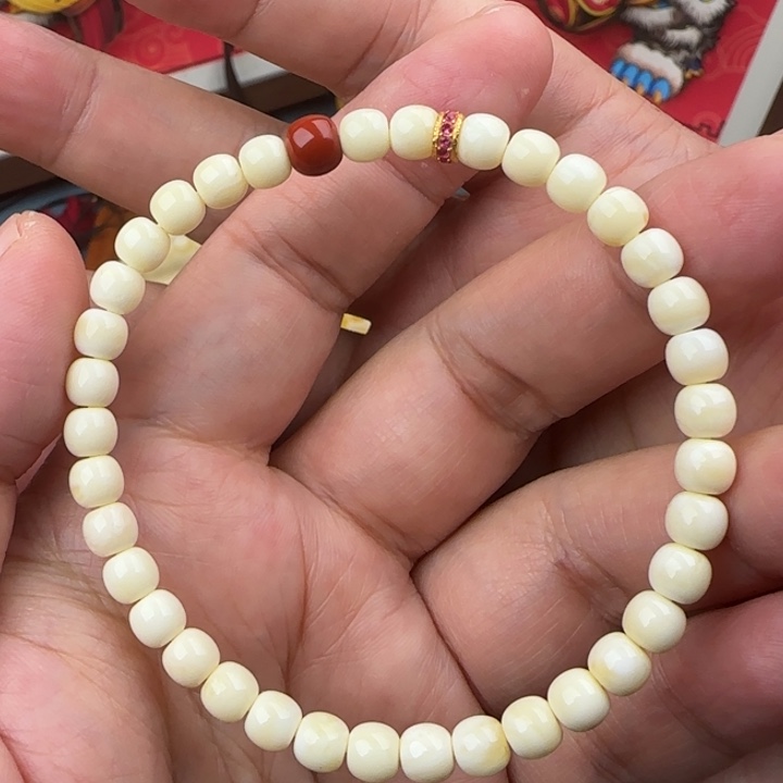 蜜蜡珠宝奇石未镶嵌5.5咪