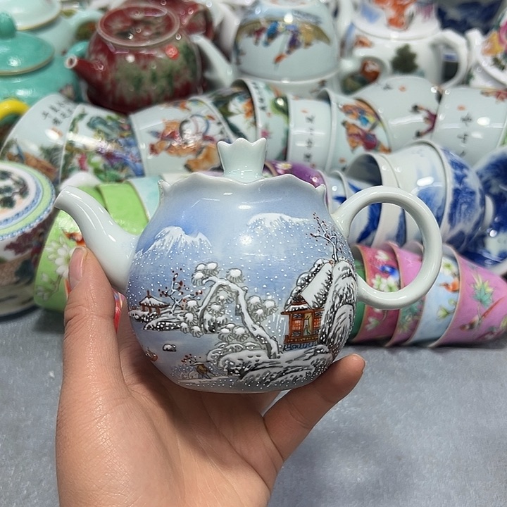 景德镇陶瓷手工艺品