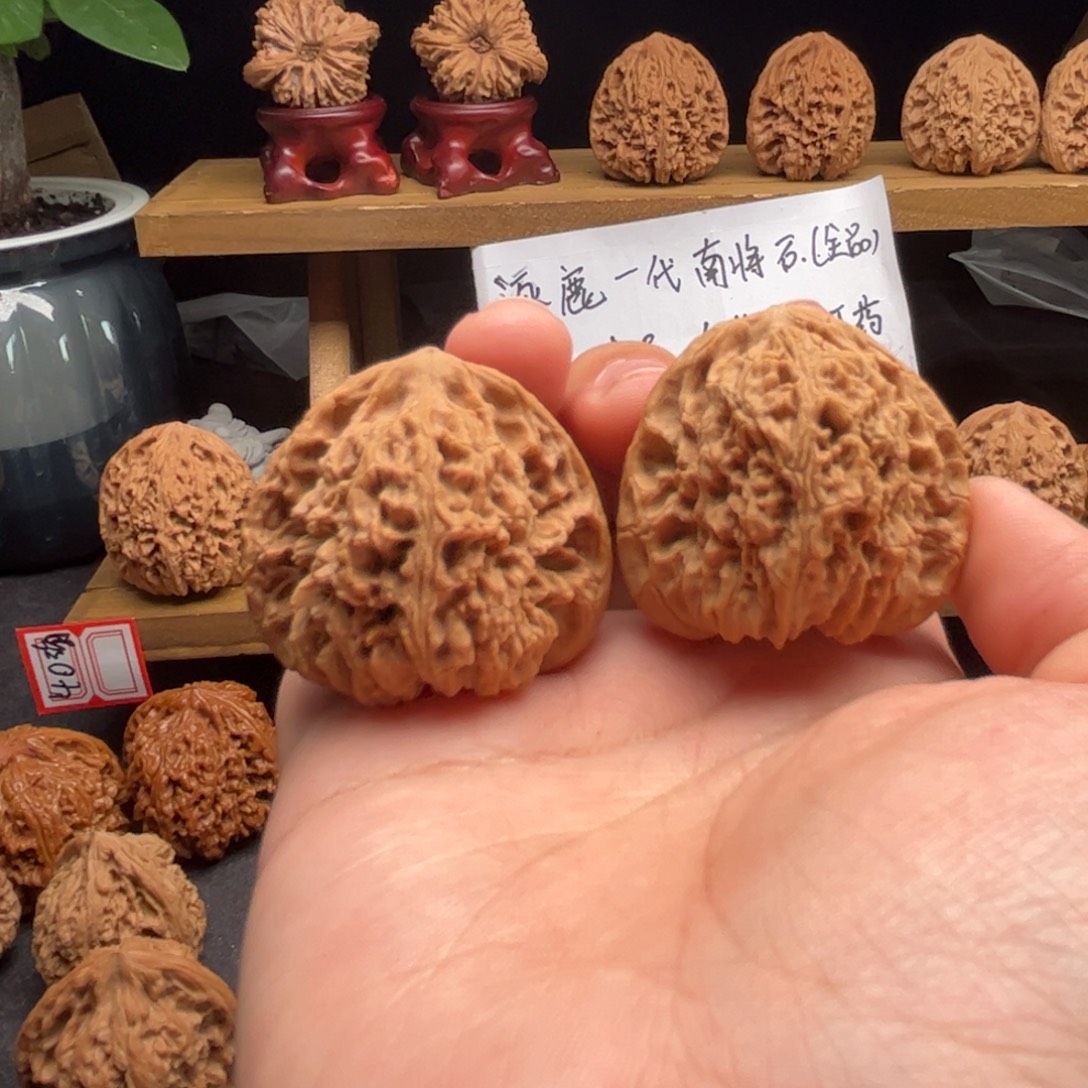 这***鞋文玩核桃吊坠涿鹿南疆一代