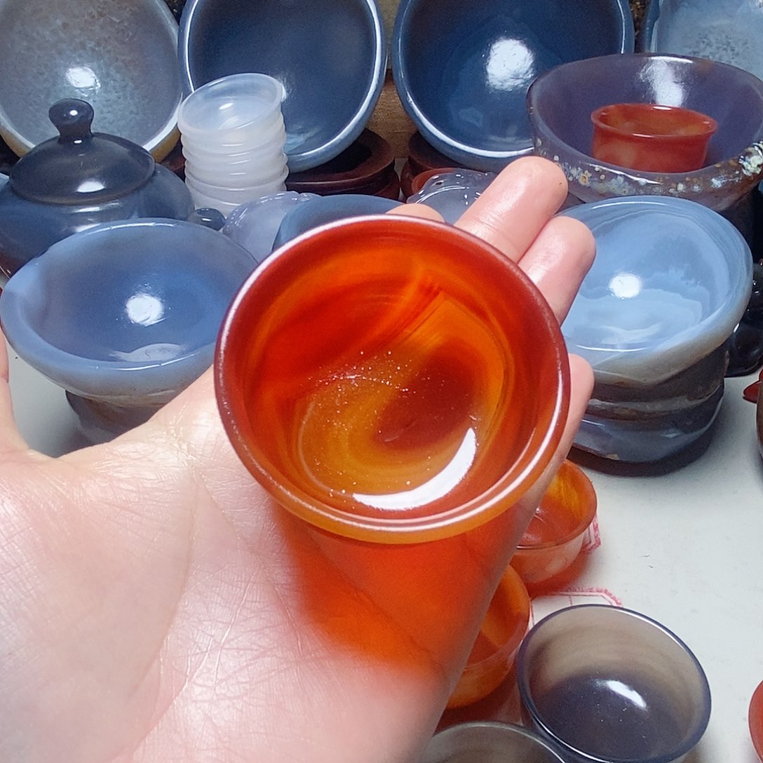 筒***得玛瑙/玉髓未镶嵌，