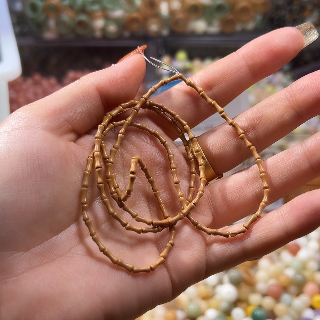 白玉菩提吊坠茉**香竹节1条