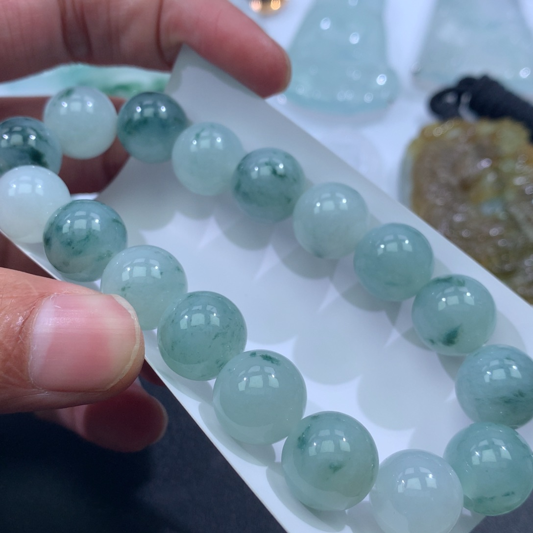 颈饰未镶嵌翡翠缅甸天然A货翡翠