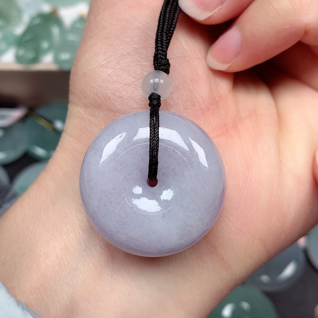 翡翠颈饰未镶嵌平安扣A