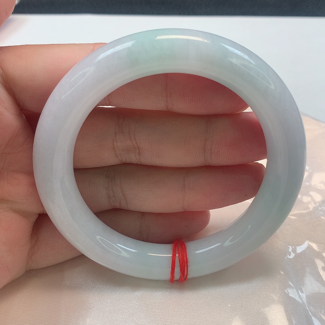 翡翠手镯（圆镯）未镶嵌321号