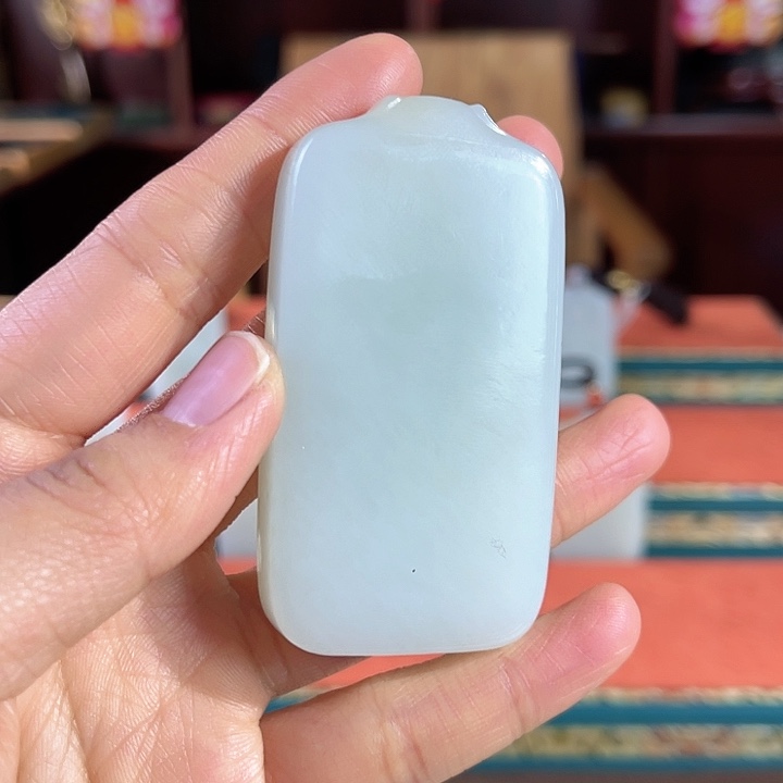 和田玉吊坠未镶嵌